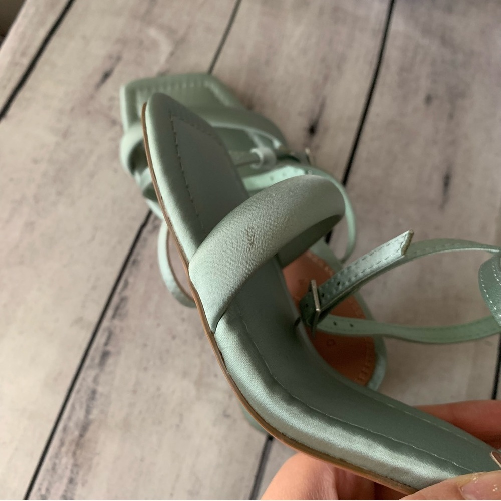 New ASOS DESIGN Hilton barely there block heeled sandals women size 8 - Picture 11 of 11